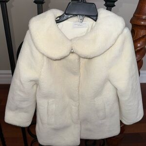 Elegant White faux fur kids coat